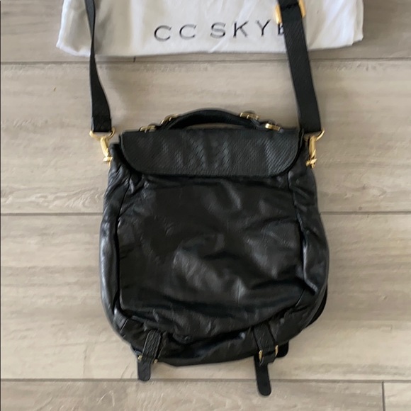 CC Skye Onie Messenger Bag - Picture 7 of 7